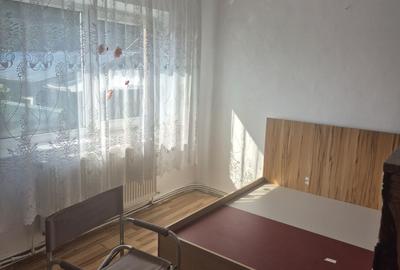 Apartament cu 2 camere semidecomandat în Buda - 1
