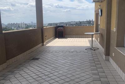 Apartament cu 3 camere semidecomandat în Nord - 1