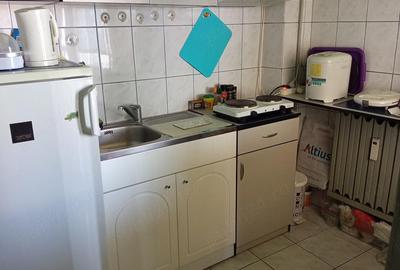 Garsonieră semidecomandată în Central - 1