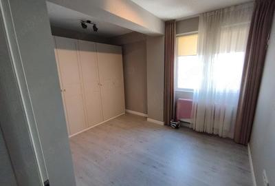 Apartament cu 3 camere decomandat în Roșu - 7