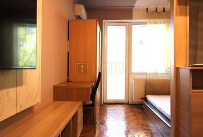 Garsonieră decomandată, mobilată în Complex Studențesc