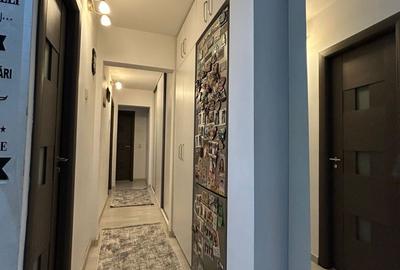 Apartament cu 3 camere decomandat în Popoveni - 3