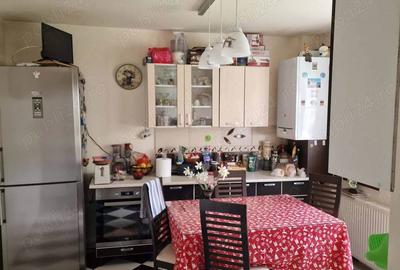 Casă cu 6 camere în Florești - 8