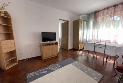 Apartament cu 2 camere în Decebal