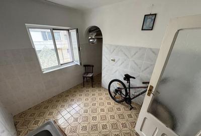 Apartament cu 3 camere decomandat în Central - 1