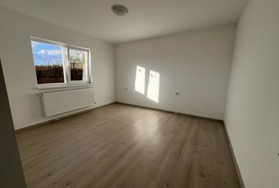 Glina stadion casa parter 4 camere - 43