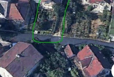 Casă cu 4 camere în Central - 1