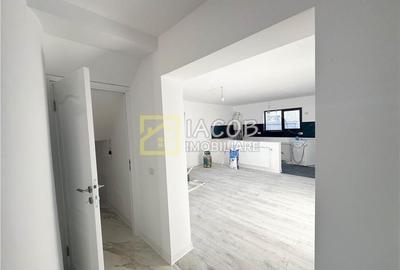 Apartament cu 3 camere decomandat în Calea Moldovei - 2