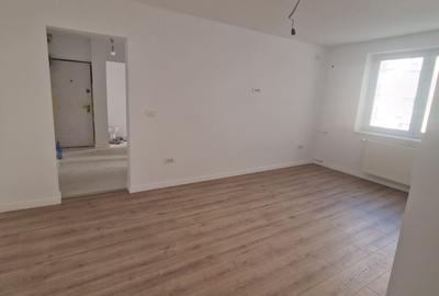 Apartament cu 3 camere semidecomandat în Nicolae Grigorescu