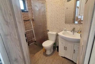 Casă cu 4 camere cu Teren 33 Mp în Central - 4