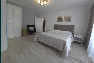 Nerva Traian metrou Timpuri Noi DECOMANDATA,PAT MATRIMONIAL,Renovata,CENTRALA - 1