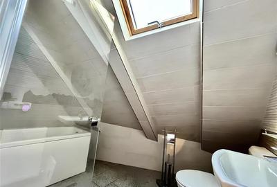 Apartament cu 5 Camere Ultracentral langa Poarta Schei - 17