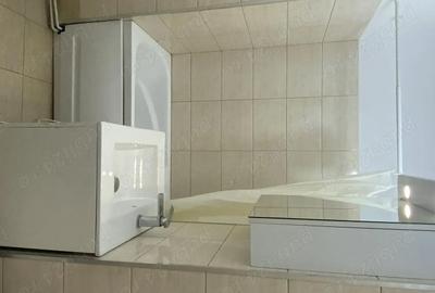 Garsonieră decomandată în Ștrand - 3