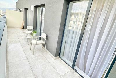 Apartament cu 2 camere decomandat în Central - 1