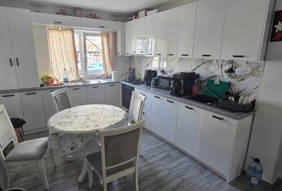 Apartament cu 2 camere în Rovinari - 5