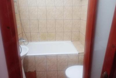 Apartament cu 2 camere decomandat în UTA - 5