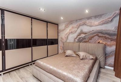 Garsonieră decomandată în Eroii Revoluției - 2