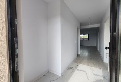 Casă individuală cu 4 camere cu Canalizare în Miroslava - 9