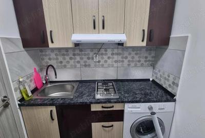 Garsonieră decomandată în Central - 4