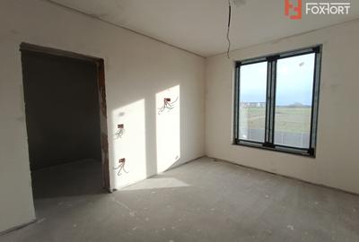 Casă cu 3 camere cu Canalizare în Giroc - 12