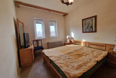 Proprietar-Centru Recas-langa parc - 2