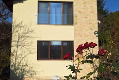 Casă individuală cu 4 camere cu Canalizare în Grigorescu - 2