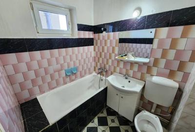 Tomis nord (Ciresica)- 2 camere decomandate 54mp, liber ,gaze la usa -83.000euro - 3