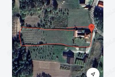 Casa de vanzare si teren - 1