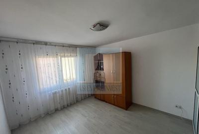 Camera de vanzare Uzina2
