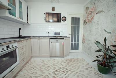 Apartament cu 3 camere decomandat în Blumăna - 1