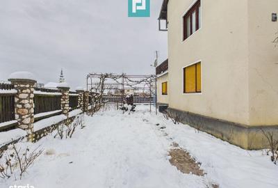 Casă cu 5 camere cu Teren 1000 Mp în Săvârșin - 18