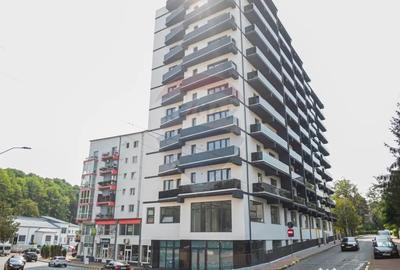 Spațiu comercial, de 195 mp, în Central - 1