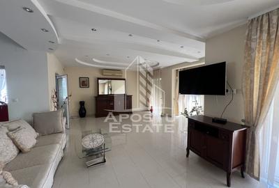 Casă individuală cu 4 camere cu Piscina în Fratelia