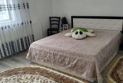 Casă cu 4 camere cu Teren 1500 Mp în Malaia - 2