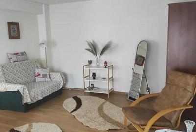 Garsoniera mobila ?i utilata etj 1 - 15