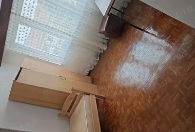 Vand apartament 3 camere Milea - 1