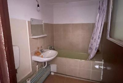 Apartament cu 2 camere decomandat în Rahova - 7
