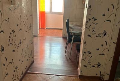 Apartament cu 3 camere decomandat în Central - 8