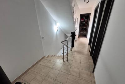 Casa P+1+M aproape de primarie. 4 cam. Util 115mp. Teren 100mp - 16