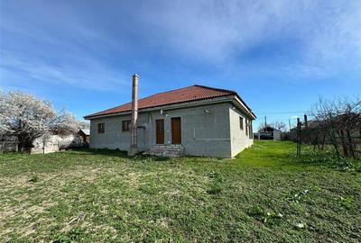 Casa noua de vanzare in Vulturu - H?ngulesti 89.000 Euro - 29