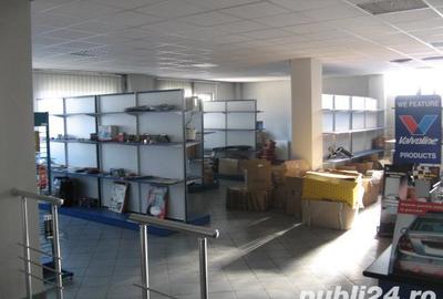 Spațiu comercial, de 210 mp, în Central - 1