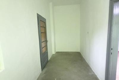 Casă cu 4 camere în Central - 4
