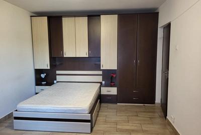 Garsonieră decomandată în Lujerului