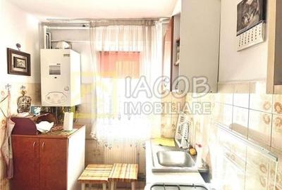 Apartament cu doua camere semidecomandate, zona Aviatori, Bacau - 9