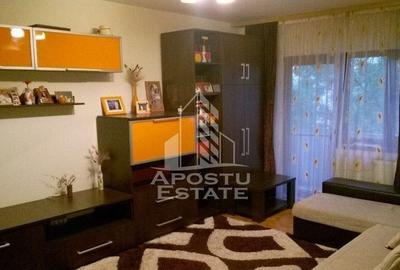 Apartament cu 3 camere la etaj intermediar, zona Bucovina - 2
