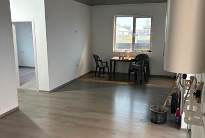 Casă individuală cu 4 camere cu Teren 220 Mp în Năvodari - 10