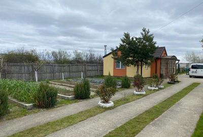 Casă cu 4 camere în Albota - 3