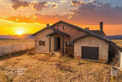 Casă cu 5 camere cu Teren 1000 Mp în Mândruloc - 5