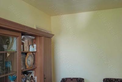 Vand apartament cu 2 camere in Barlad - 1