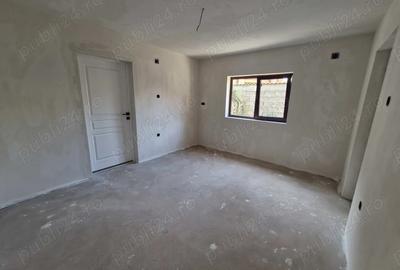 Casa Vila noua, 7 camere, 264mp, teren 1707 mp Calea Timisoarei - 9